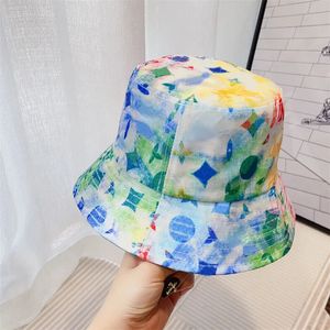 Kvinnor Mens Caps Designers Luxury Brand Bucket Hats Sunhat Casquettes Outdoor Fishing Cap sommarmonterad hatt breda brimhattar Gradient Färglåda