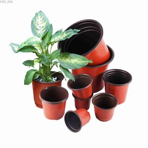 Ekiciler Potlar 2pcs 9-22cm Bahçe Flowerpot Bitki Flowerpot Fide Dikim Konteyner Plastik Flowerpot Drenaj Deliği Fide Potu 240325