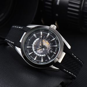 OME PULHO RESPOSTA MEN MEN NOVOS RELISÕES DE Mens All Dial Work Quartz Assista a alta qualidade da marca de luxo Relógio Chronógrafo Belso de couro preto Homem Moda Moissanite Rellojes