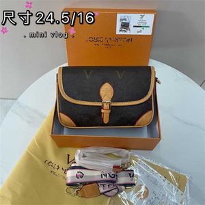 Carta impressa Dharma Stick feminino conjunto de presente crossbody único de alta qualidade com 70% de desconto em vendas on-line