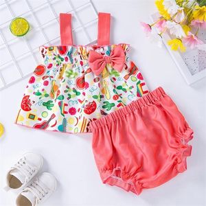 Conjuntos de roupas Bebê Menina Roupas Nascidas Roupas de Verão Infantil Floral Ruffle Manga Regata Bloomers Shorts Set