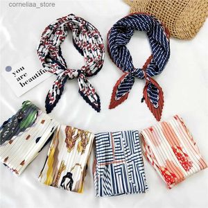 Bandanas Durag Scarves The New 70cm Fold Small Square Scarf Silk Scarf Womens Neck Guard Around the Neck Thin Scarf Sunscreen Gauze Collocation Shirt Y240325