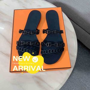 MS Slippers Herrmas Designer Slippers Sandals Rivage Chaine Rubber Jellyフラットフリップフロップパーティーウェディングシューズ