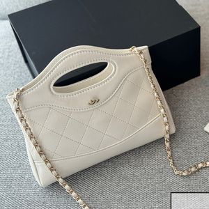 2024 Retro Design Proste styl Diamondback torebki damskie pojedyncze łańcuch duża pojemność Wewnętrzna klamra ramię w ramach Crossbody pod pachami torebki vintage torby 22 cm