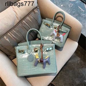 Äkta läder BK Luxurys handväska Topp Bag Crocodile Grain Cowhide Temperament Portable One Shoulder Diagonal Span OL Women's Ype3