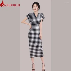 Abiti casual 2024 Estate elegante plaid abito lungo da donna scollo a V senza maniche aderente matita vita alta Office Lady OL Midi Abiti