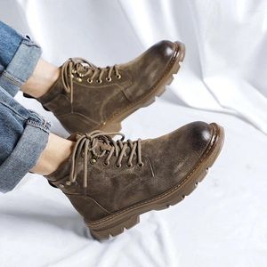 Stivali stile britannico da uomo casual scarpe in pelle di maiale del deserto all'aperto stivali da cowboy con piattaforma escursionismo viaggio utensili caviglia Botas Hombre