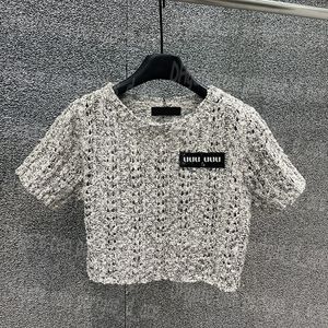 Brev kvinnor beskurna jumper toppar stickor kort ärm sommar avslappnad daglig stickad skjorta lyxdesigner stickade tees blus