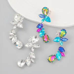 Dingle örhängen Böhmen Luxury Crystal Glass Water Drop Leaf Shape Stud för kvinnor Shiny Rhinestone Geometric Gift