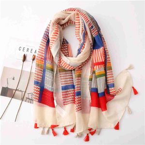 Sarongs 180 * 90cm Bandana Muslim headscarf outdoor cotton and linen scarf warm all year round tassel shawl trendy printed beach towel 24325