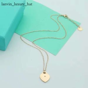 Love Heart Designer Necklace Tiffancy Necklace Womens Mens Luxury Jewelry Letter Plated Gold Silver Chain Woman Pendant Necklaces Metal Gift Tiffanybracelet 8053