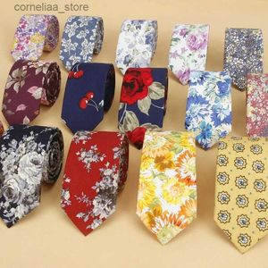 Cravatte Cravatte Cravatte floreali nuove di zecca per uomo Cravatte strette casual da uomo per la festa nuziale Cravatte sottili con fiori per le donne Cravatte maschili stampate Y240325