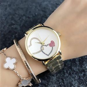 Fashion Design Women's Quartz wrist Watches for women Girl Colorful crystal Peach heart pattern Dial Metal steel band Quartz 231W