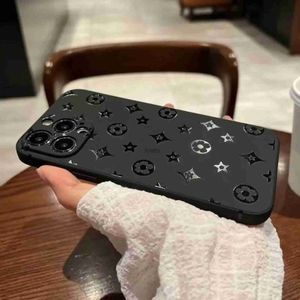 Case di telefonia cellulare Luxury RETRO CLASSE Monogramma Monogramma Silicone Telefono Custodia adatta per iPhone 11 12 14 13 Pro Max 7 8 Plus XR XR XSMAX Dust Proof H240326