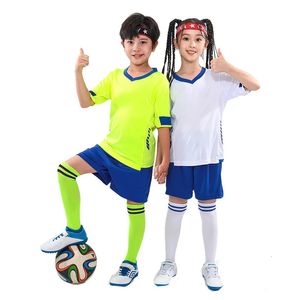 Детский быстросохнущий футбольный трикотаж для мальчиков по индивидуальному заказу, школьная спортивная тренировочная одежда, комплект футбольной формы для девочек 240320