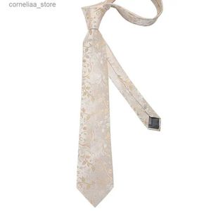 Cravatte Cravatte Beige Champagne Seta da uomo Cravatta Hanky Gemelli Spilla Set 30 stili Jacquard Fermacravatta per uomo Eventi di nozze Regalo Barry.Wang Y240325