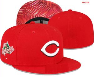 Unisex Wholesale Reds Snapbacks Sox Baseball Designer Luxury Fitted Caps Размер буквы.