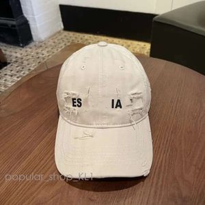 EssentialSweathirts Moda Yırtık Kovboy Şapkalar Güneşlik Spor Nakış Casquette Beach Lüks Şapkalar 188 EssentialShoodie