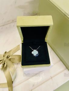 Дизайнерские ожерелья Четыре листовых клевер подвесной цепь ожерелья Классическая 18 -каратная золотая ракушка для девочки свадебные ювелирные украшения