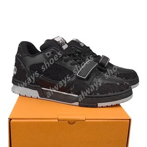 2024 NYTT HOTPRINKT Luxury Sneakers män Kvinnor Casual Shoes Lovers Gray Orange Red Training Shoe White Trainer Wild Low-Top Skate Platform Classic 36-45 A35