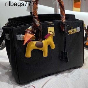 Genuine Leather Bk Bags Designer Handbag 2024 Fashion Women's Portable Shoulder Pure Cow with Pony Silk Scarf 30cm White Collar Lychee Pattern