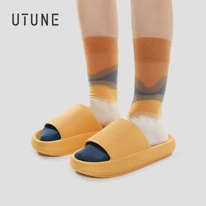 UTUNE 4.5CM Sandal Slides Women Men Couple Thick Sole Soft Indoor Platform House Shoes Men Bathroom Home Summer EVA Non-slip San 240309