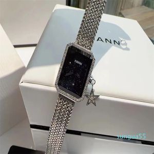Designer Women's Wristwatches Star Design Full Diamond Square Watches Fashion Accessries