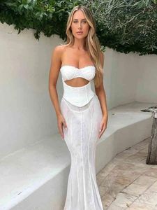 Casual Dresses Nidanssi White Axless Ruffle Backless Sexig klänning Kvinnor Elegant Holiday Bodycon Maxi Long Summer Vestidos