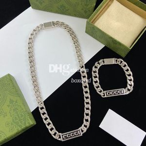 Luxury Golden Metal Necklaces Chain Bracelets Sets Designer Letter Necklaces Bracelets With Stamps Hiphop Style For Man Women