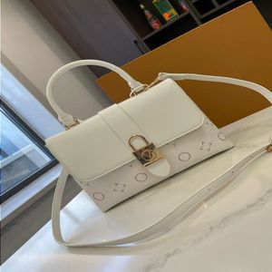 24SS Women's Luxury Designer Locky BB Lockhead Bag Women's Handbag Shoulder Bag Crossbody Bag Work Bag Makeup Bag Purse 28cm VKUV