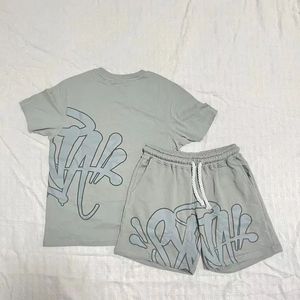 Мужская сана мира футболка набор дизайнерской футболки Tee Printing Short Y2K Tees Syna World Graphic Tshirt и шорты Hip Hop XS-XL B7