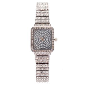 Полный бриллиант -квадрат маленький женский браслет модные часы