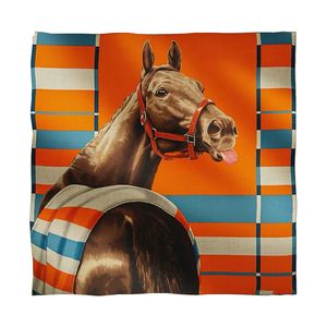 2024 Luxury Horse Print Silk Scarf Pannband för kvinnor Fashion Long Handle Socken Suga Huvud Wraps Square Hand Rolled Silk Twill Trim Alla årstider 90x90cm H