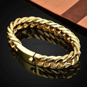 Catena Nuova Tendenza Bracciale a catena cubana Mens Hip Hop Bracciale in metallo Fibbia Bracciale a catena Accessori regalo Gioielli 2021 Gioielli 240325