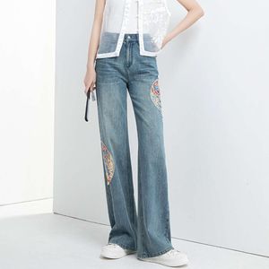 Xin ge ny kinesisk stil fashionabla broderade rörformiga byxor 2024 våren ny broderad hög midja bantning jeans