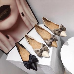 Casual Flat 239 2024 Women's Shoes Summer Pointed Soft Leather Single Fashion Bow Large Size