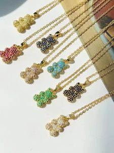 Bear Charms Colorful Zircon Full Rhinestones Animal Bears Pendant Necklaces for Women Collar Korean Necklace Men Jewelry Gifts 240315