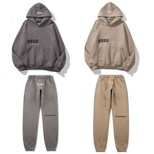 EssentialSweathirts Hoodie Trailsuit Erkek Kadınlar EssentialShoodie Hoody Pants Set Adam Büyük Boy Kazak Çekme Takım 2024 Bahar Korku Tanrı Tasarımcı Essentials Whorts