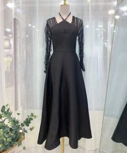 Imprezowy wieczór damski 2024 Autumn/Winter New Product Damskie czarne wysokiej jakości przezroczyste panelu rękawowe sukienka midi
