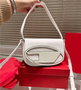 Designväska handväskor axel kvinnor mode underarmspåse toppar kvalitet verklig läder d-designade klassiker vackra jul present2024