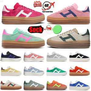 5S Bold designer woman shoes Thick soled casual Pink Glow Gum Velvet Womens Trainers og Vegan Cream Collegiate Green Dhgate Jogging Walking Sports Sneakers