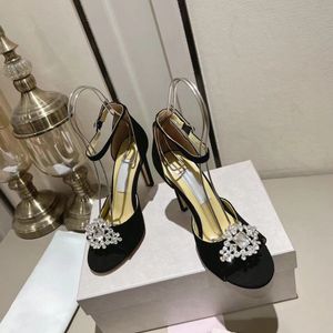 Luxus Kristall Slingback Neue 2024 Sommer Berühmte Designer High Heels Sandalen Frauen Flache Leder Schuhe