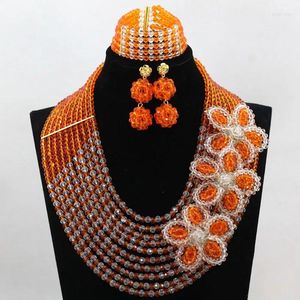 Halskette Ohrringe Set Orange und klarer afrikanischer Schmuck handgemachte Kristallblumenbroschen traditionelle nigerianische Hochzeitsperlen WD116