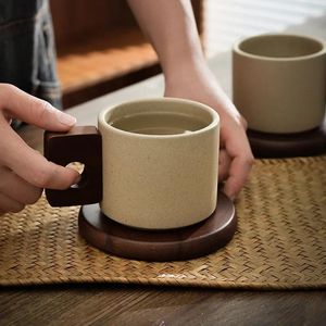 Кружки, керамическая кофейная чашка с деревянной ручкой, подносом и анти-чая, винтажная офисная кружка, подарок на день рождения, домашний декор для завтрака