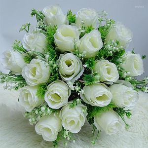 Decorative Flowers 18 Heads Wedding Bridal Bouquet White Red Romantic Artificial Rose For Event Decor