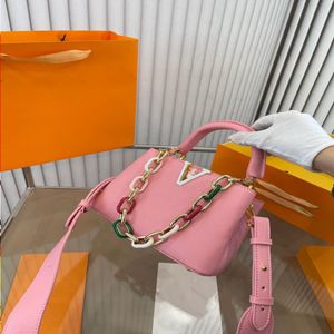 Topp lyxdesigner New Capucines Handbag Women's Crossbody Bag axelväska Luxury Dinner Bag Solid Color Makeup Bag Purse 20cm HWCLS