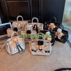 Bk Borse in coccodrillo Borsa di lusso di fiducia 2024 Nuova pelle bovina Spicy Girl Modello in coccodrillo Borsa in platino Mock Kim Kardashian Betsy Doll Palmare S hanno il logo HB76