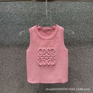 24 spring/summer new niche design trendy three-dimensional jacquard knitted vest2