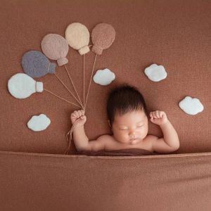 Cross-Stitch Baby Wool Felt Balloon/Cloud Decorations Nyfödda fotografering Rekvisita Spädbarn Fotofotograferingstillbehör