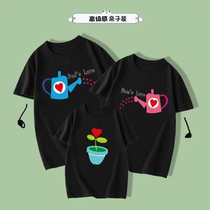 赤ちゃんの幼い子供マザーキッズファミリーマッチ衣装Tシャツ母と娘の父親の女の子の男の子ボディスーツコットコジー240318